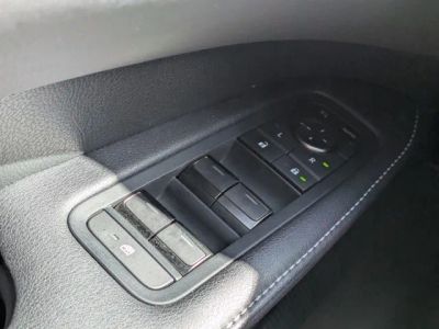 2023 Lexus RX — photo 21 view