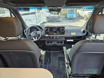 2026 Tiffin Motorhomes GH1 — photo 14 view