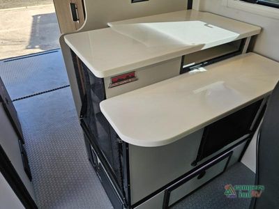 2026 Tiffin Motorhomes GH1 — photo 19 view