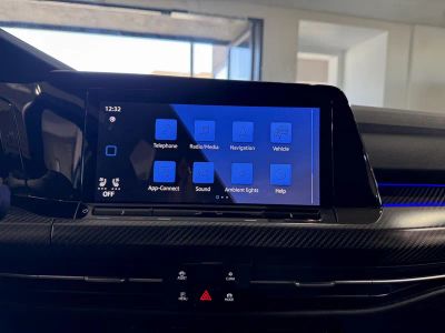 2023 Volkswagen Golf R — photo 22 view