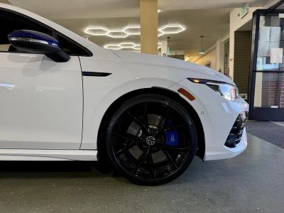 2023 Volkswagen Golf R — photo 33 view
