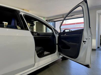 2023 Volkswagen Golf R — photo 12 view