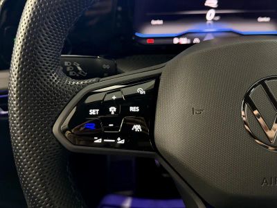 2023 Volkswagen Golf R — photo 27 view