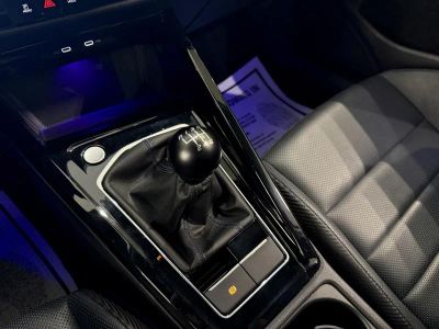 2023 Volkswagen Golf R — photo 23 view