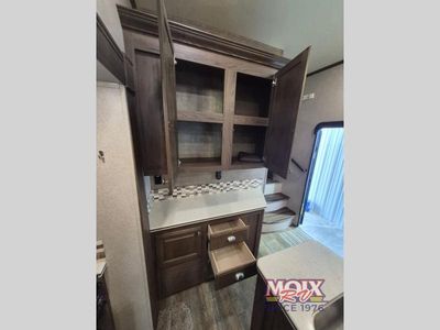 2018 Forest River RV Rockwood Signature Ultra Lite - Photo 32