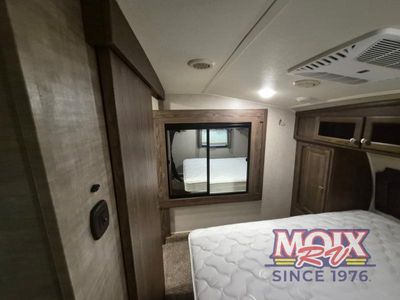2018 Forest River RV Rockwood Signature Ultra Lite - Photo 40