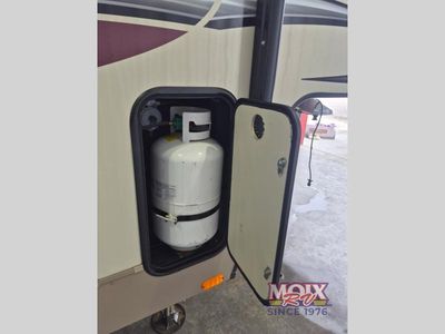 2018 Forest River RV Rockwood Signature Ultra Lite - Photo 10