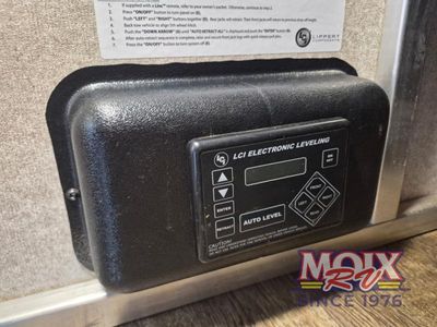 2018 Forest River RV Rockwood Signature Ultra Lite - Photo 15
