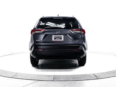 2025 Toyota RAV4 - Photo 9