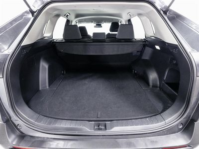 2025 Toyota RAV4 - Photo 10