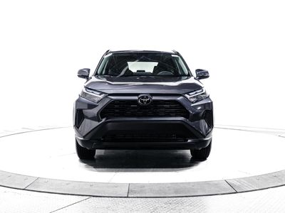 2025 Toyota RAV4 - Photo 2