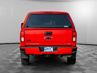 2018 Chevrolet Silverado 1500 — rear three-quarter view