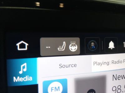 2022 Chrysler Voyager - Photo 18
