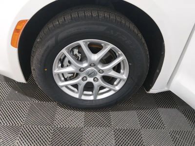2022 Chrysler Voyager - Photo 10