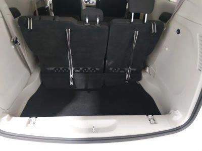 2022 Chrysler Voyager - Photo 11
