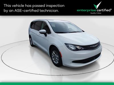 2022 Chrysler Voyager - Photo 1