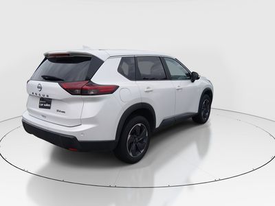 2024 Nissan Rogue - Photo 7