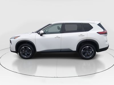 2024 Nissan Rogue - Photo 4