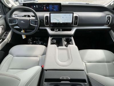 2025 Ford Expedition - Photo 11