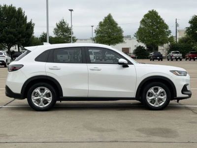 2025 Honda HR-V - Photo 3