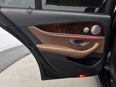 2019 Mercedes-Benz E-Class — photo 24 view