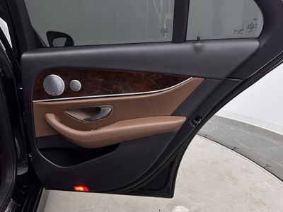 2019 Mercedes-Benz E-Class — photo 31 view