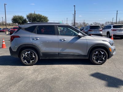 2025 Kia Seltos - Photo 3