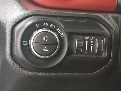 2022 Jeep Gladiator - Photo 13