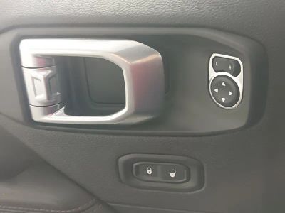 2022 Jeep Gladiator - Photo 20