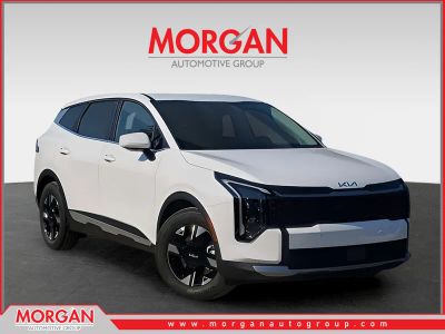 2026 Kia Sportage LX in White — front three-quarter view