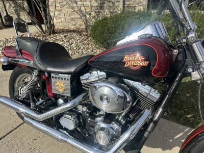 2000 Harley-Davidson® FXDWG - Dyna® Wide Glide® — front three-quarter view