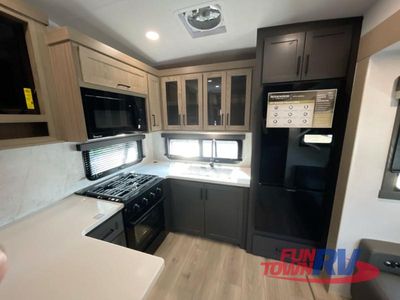2026 Forest River RV Rockwood Signature - Photo 12
