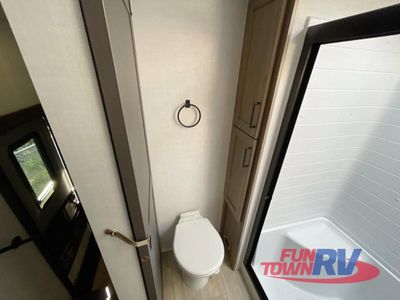 2026 Forest River RV Rockwood Signature - Photo 28