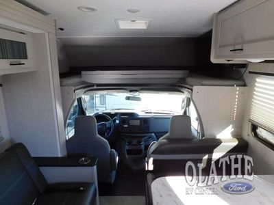 2024 Coachmen RV Freelander - Photo 8