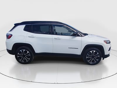 2023 Jeep Compass - Photo 8