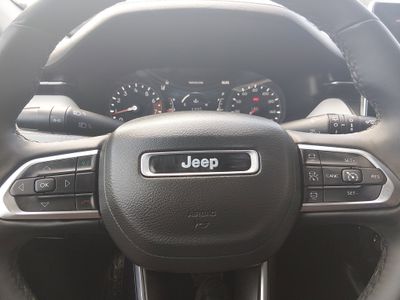 2023 Jeep Compass - Photo 12