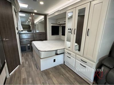 2025 Entegra Coach Odyssey - Photo 17