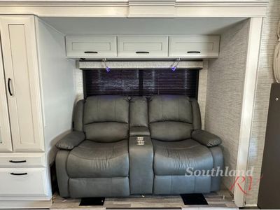 2025 Entegra Coach Odyssey - Photo 14