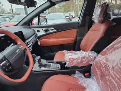 2026 Kia Sportage — photo 8 view