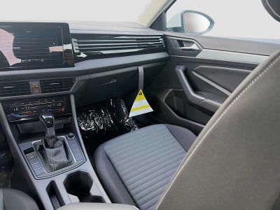 2026 Volkswagen Jetta — photo 18 view
