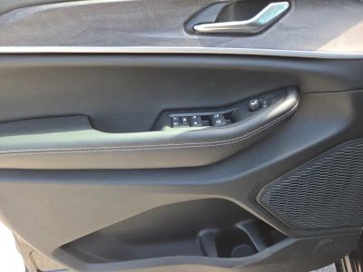 2026 Jeep Grand Cherokee — photo 14 view