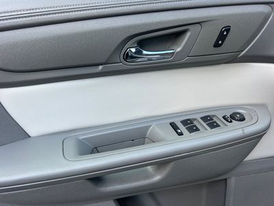 2016 GMC Acadia - Photo 12