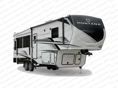 2026 Keystone Montana — front three-quarter view
