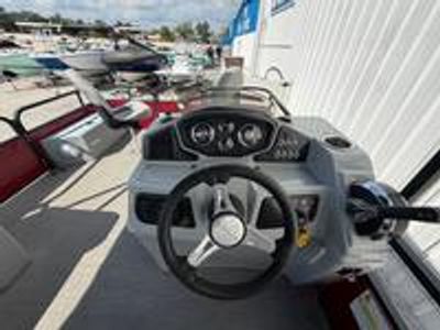 2022 Lowe 194 SF - Photo 15