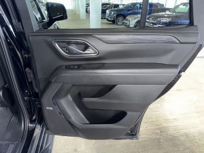 2023 GMC Yukon — photo 10 view