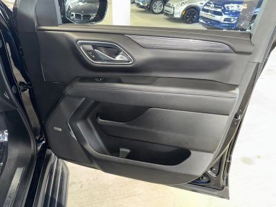 2023 GMC Yukon — photo 11 view