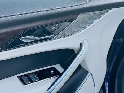 2023 Jaguar F-PACE — photo 23 view