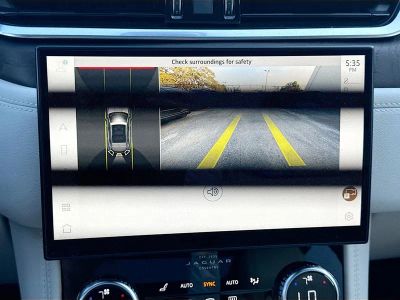 2023 Jaguar F-PACE — photo 33 view