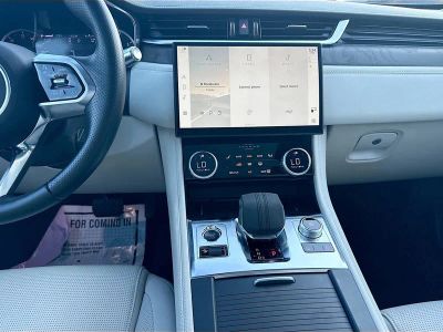 2023 Jaguar F-PACE — photo 19 view