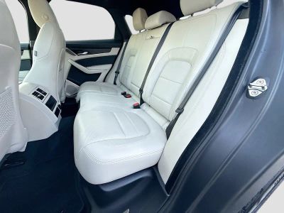 2023 Jaguar F-PACE — photo 21 view
